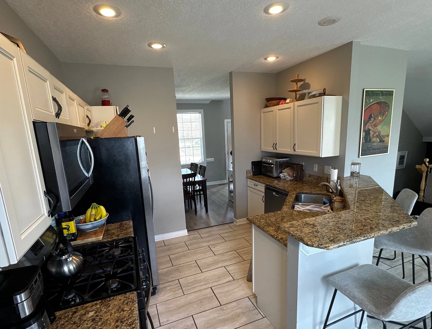 5 bed, 3.5 bath, 2986 sqft, $2,900 — Photo 4