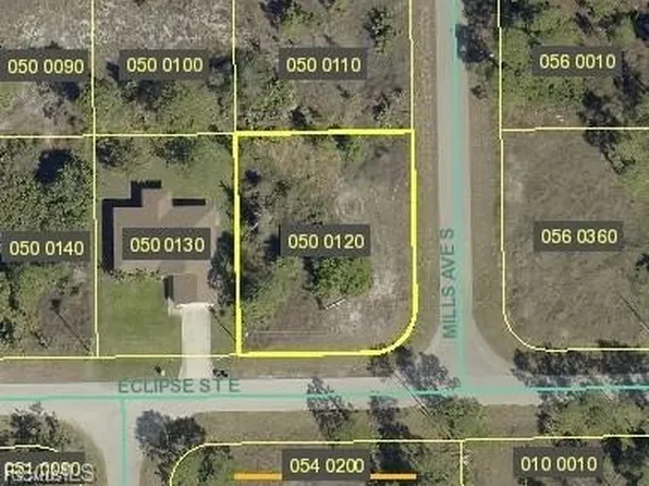 1127 Eclipse St E, Lehigh Acres, FL 33974