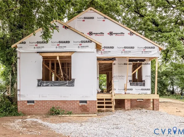 211 S 12th Ave, Hopewell, VA 23860