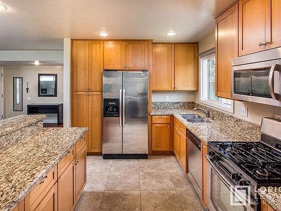 4th image of 6992 San Joaquin Cir