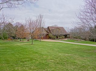 5280 Augustine Pointe Ct, Colgate, WI 53017