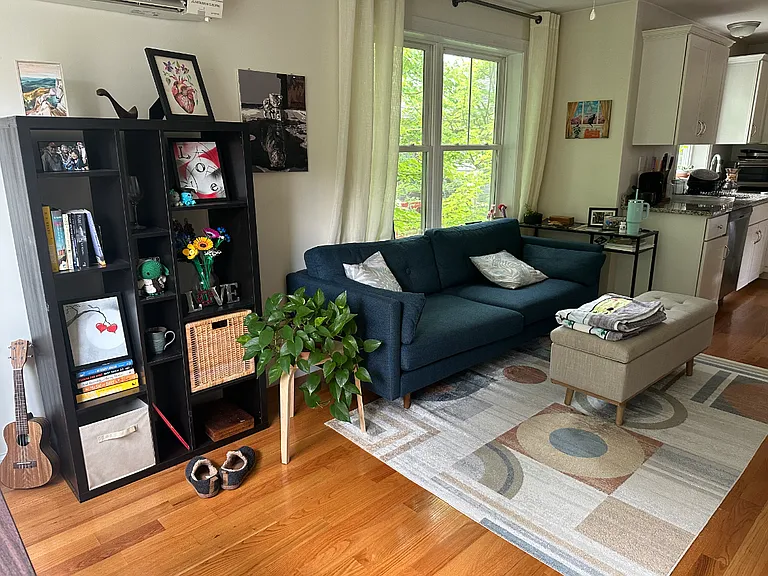 24 Beacon Pl — Photo 3