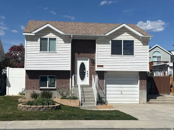7242 S Callie Dr, West Jordan, UT 84084