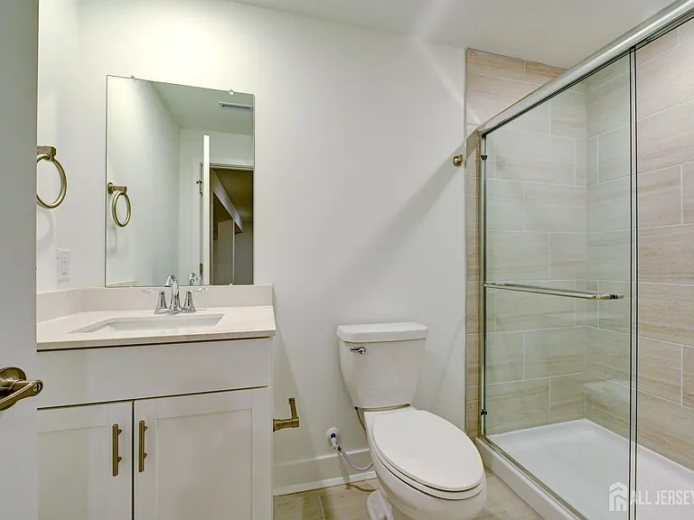 13 Griffin Ln — Photo 43