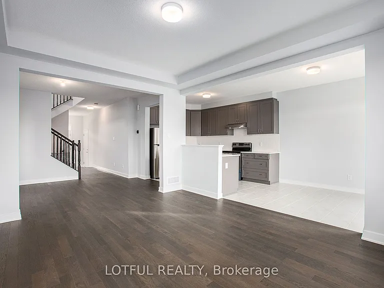 2104 Winsome Ter — Photo 8