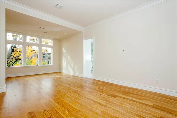 Sold by Douglas Elliman | media 17