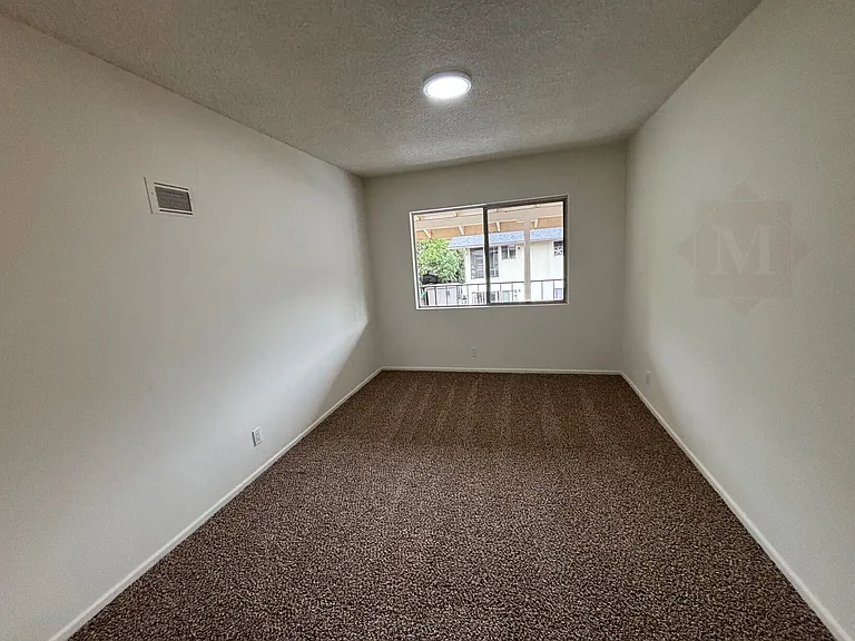 3442 Richland Dr #7 — Photo 4
