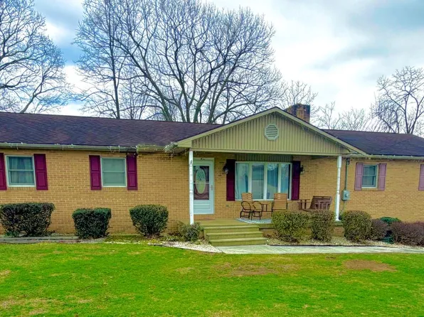 1402 Buchanan Trl, Mc Connellsburg, PA 17233