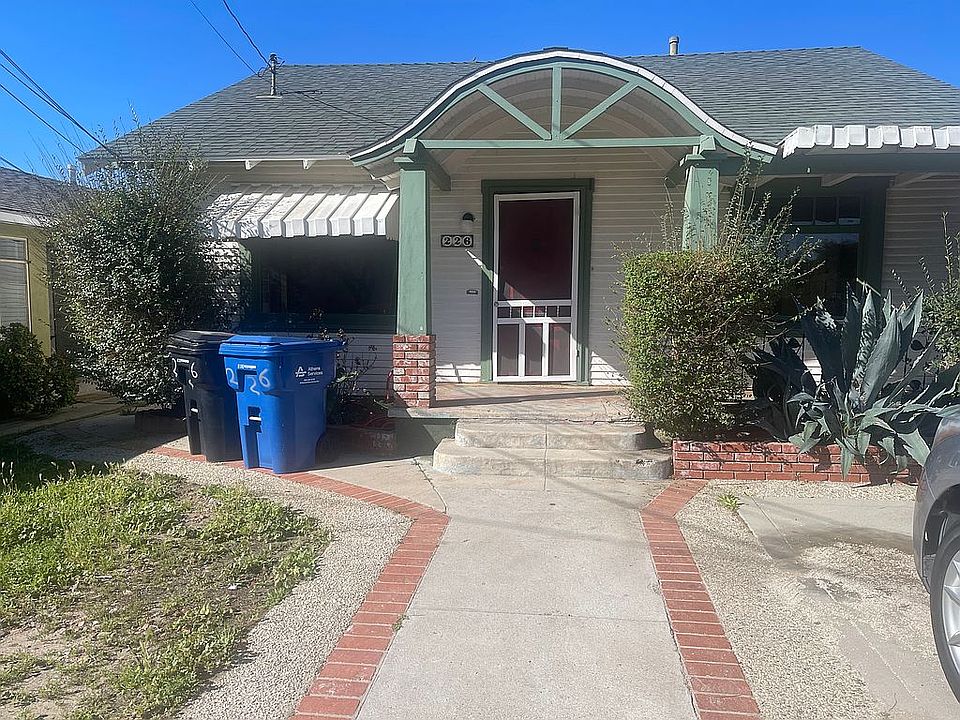 1st image of 226 N 10th St