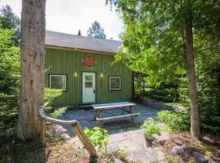 1106 King Edward Ave, South Bruce Peninsula, ON N0H2G0
