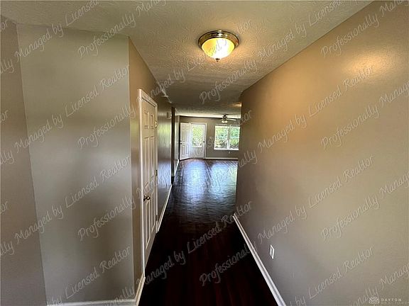 3rd image of 2808 Woodman Dr