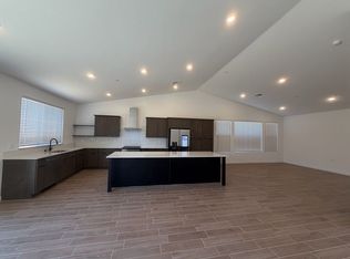 8729 Ponderosa Ave, Shafter, CA 93263