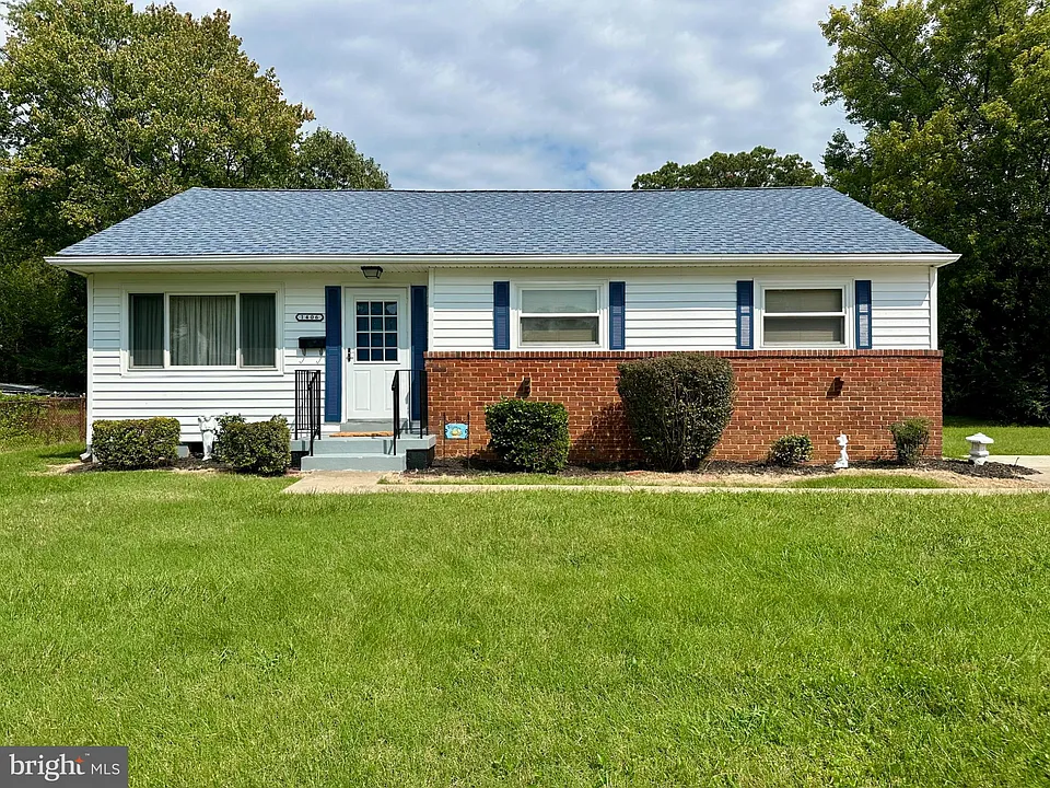 1406 Hylton Ave