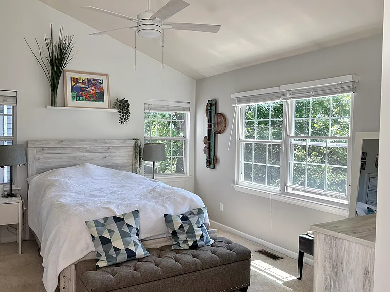 1253 Maple View Dr — Photo 8