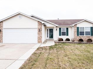 110 Gibraltar Point Ct, Saint Charles, MO