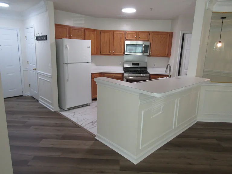 12451 Hayes Ct #103 — Photo 5