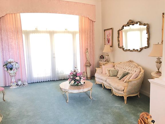 5th image of 2572 Manor Ct