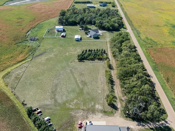 45721 262nd St, Humboldt, SD 57035