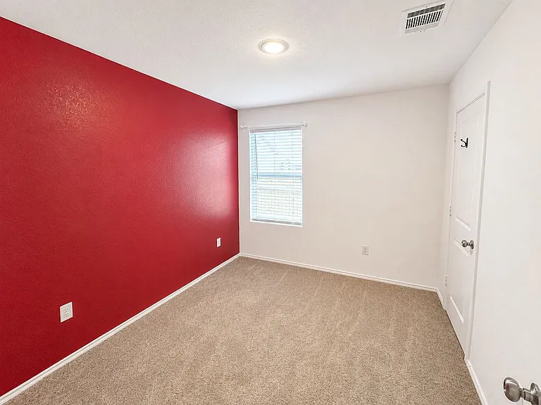20407 Red Coral — Photo 18