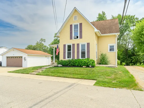 429 Mill St, Hope, IN 47246