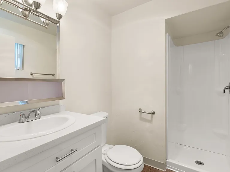 Anderson Park Apartments- Riverside, CA — Photo 18