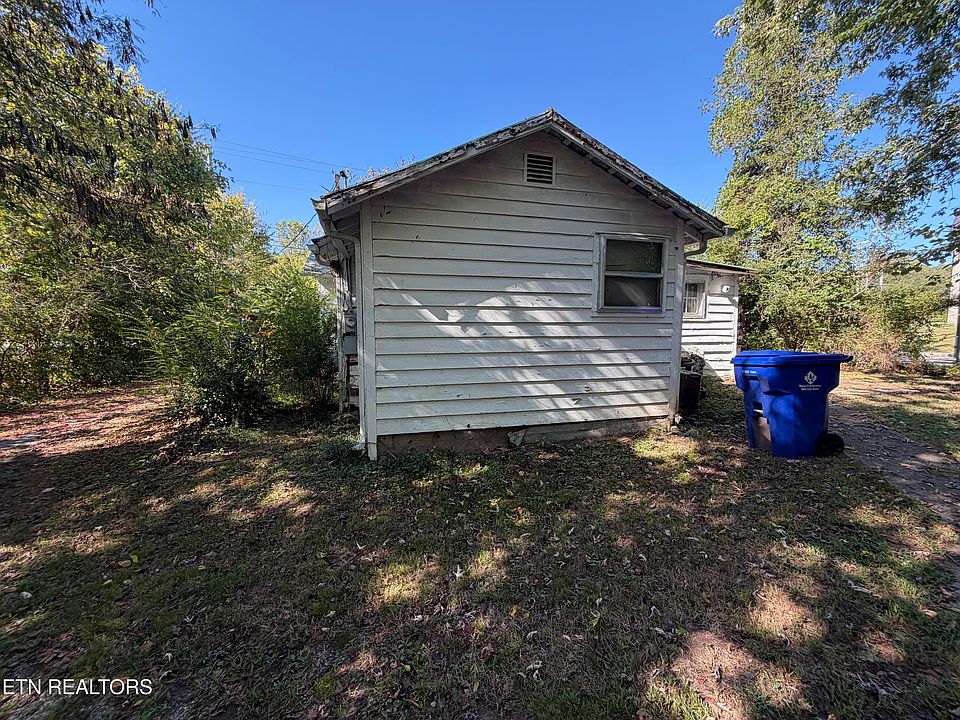 2nd image of 5204 Murphy Rd