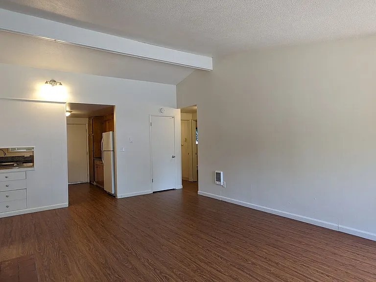 West Slope Apartments — Photo 83