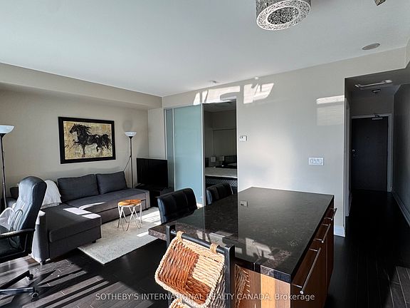 5th image of 80 John St #1310