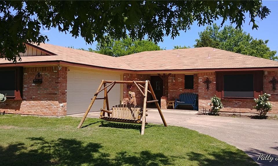 1st image of 171 Creekview Dr E