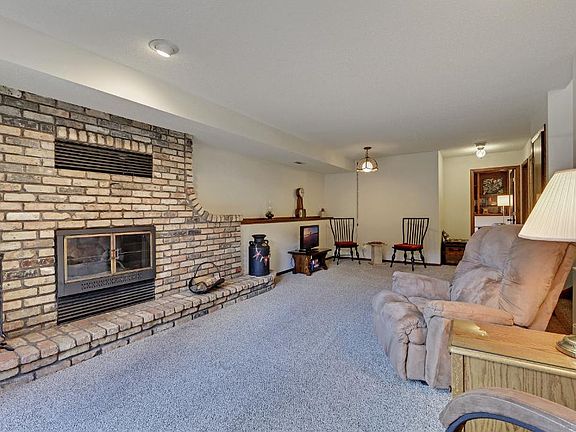 2nd image of 12066 Goldenrod St NW
