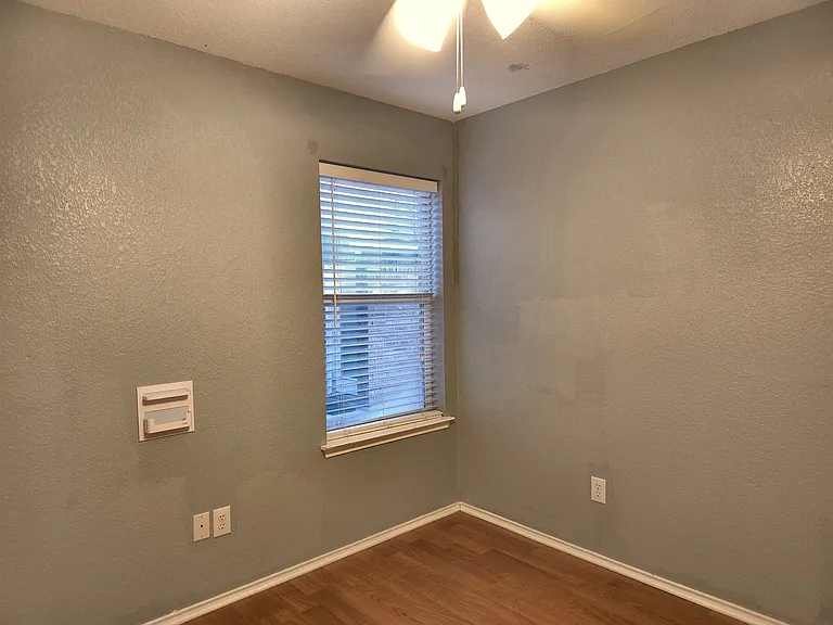 8629 Lariat Cir — Photo 13