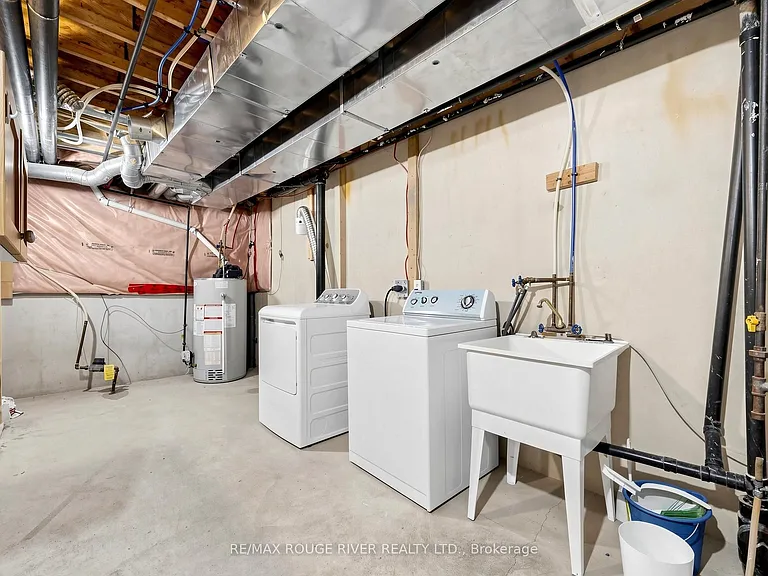 38 Port Union Rd — Photo 36