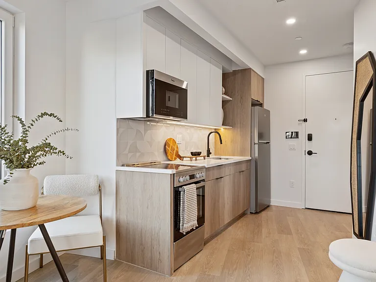 1615 Cedar St #4A — Photo 8