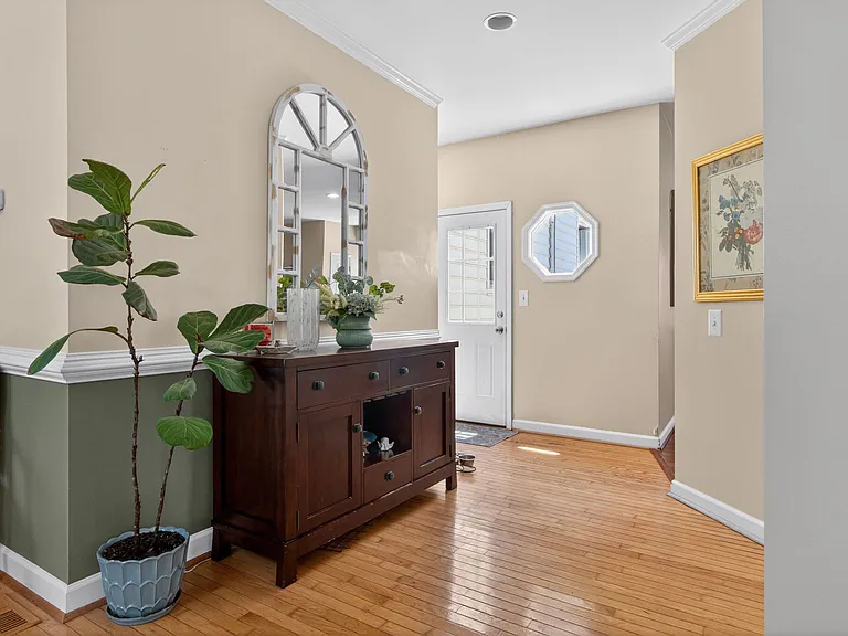 10105 Nicolson Rd — Photo 7