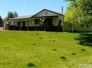 331 E Summit Cir, Challis, ID 83226
