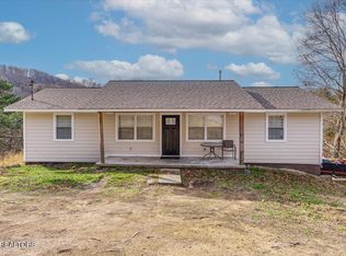 263 Graves Hollow Rd, Maynardville, TN 37807