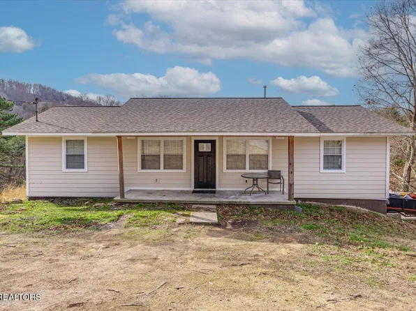 263 Graves Hollow Rd, Maynardville, TN 37807