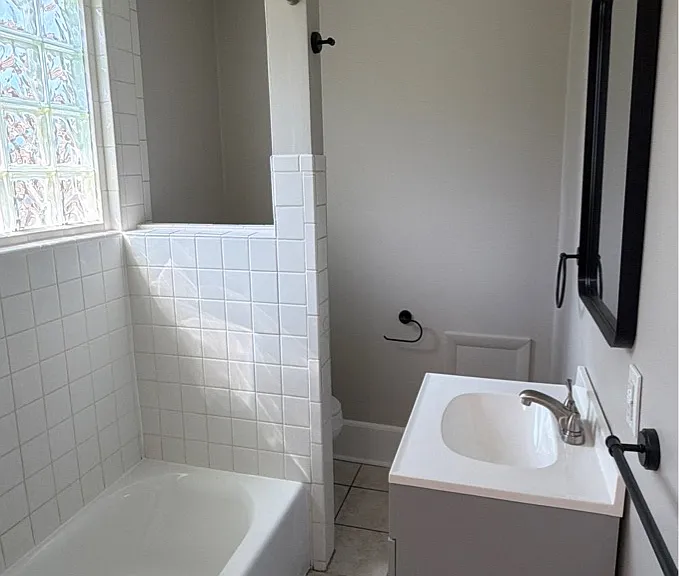 800 Wells Ave SE #B — Photo 7