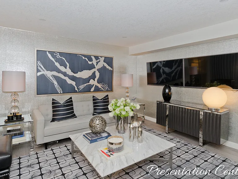 1313 13th Ave SW — Photo 4