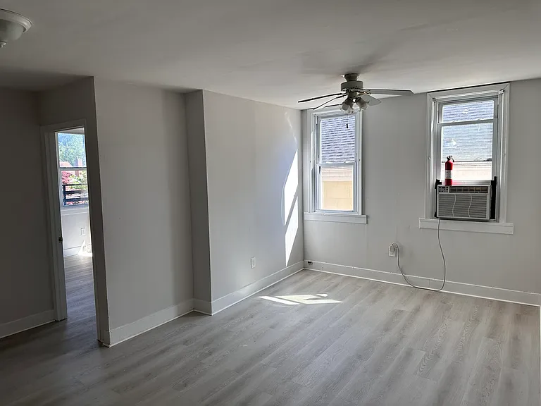 27 Palmer St #5 — Photo 3