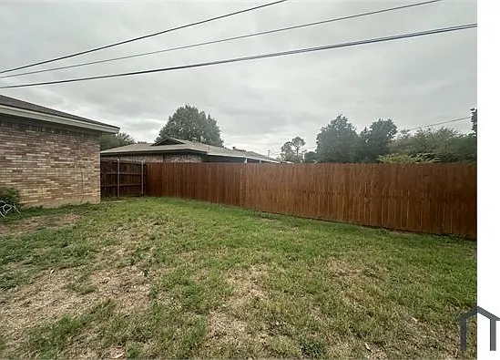 704 Clebud Dr — Photo 25