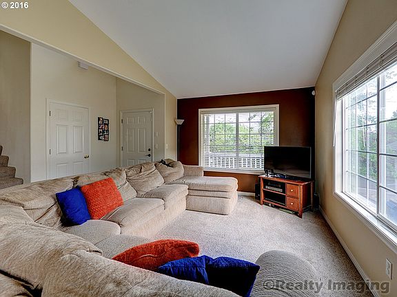 3rd image of 501 NW 88th St