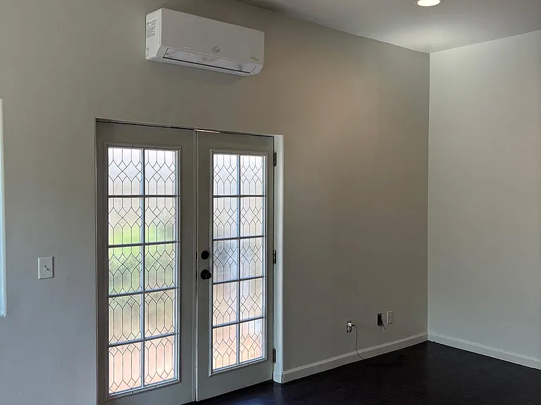 3845 Sycamore St — Photo 5