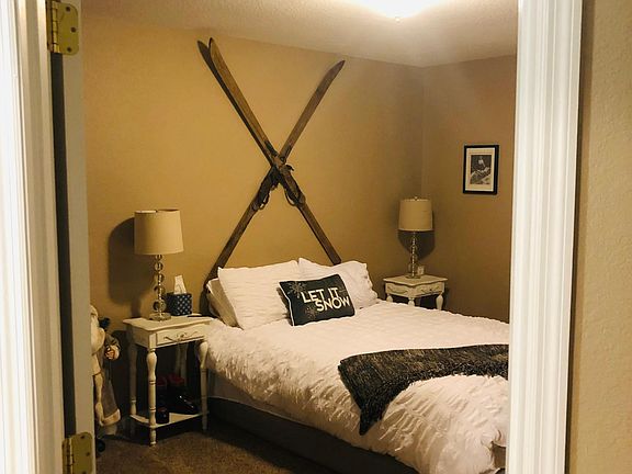 2nd Bedroom