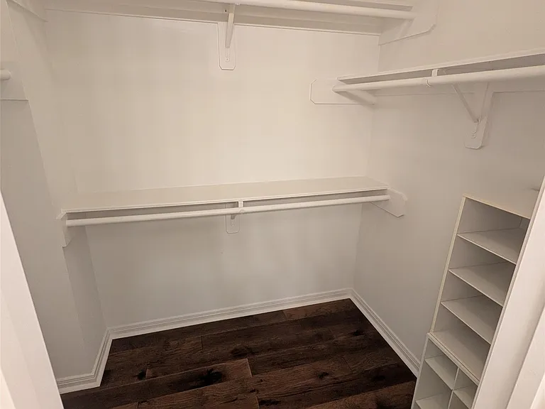 1405 Rosalie St — Photo 11