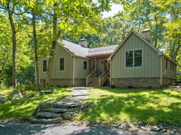 177 S Forest Dr, Wintergreen Resort, VA 22967