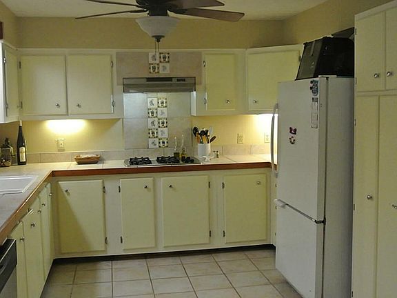 FRESHLY PAINTED KITCHEN