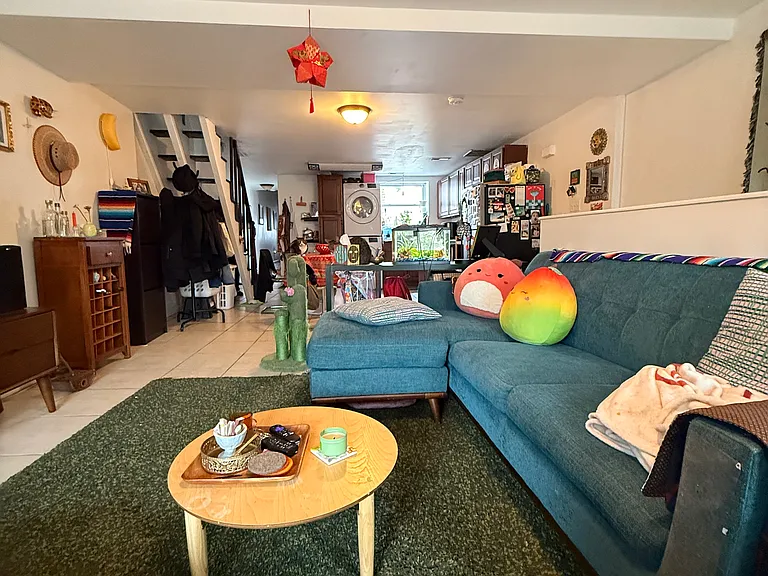 155 W Girard Ave #3 — Photo 2