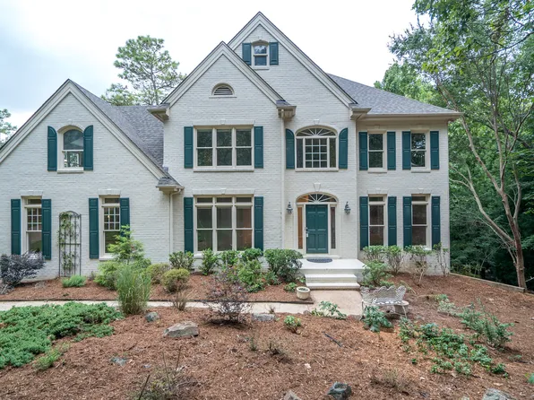 1320 Adams Mountain Rd, Raleigh, NC 27614