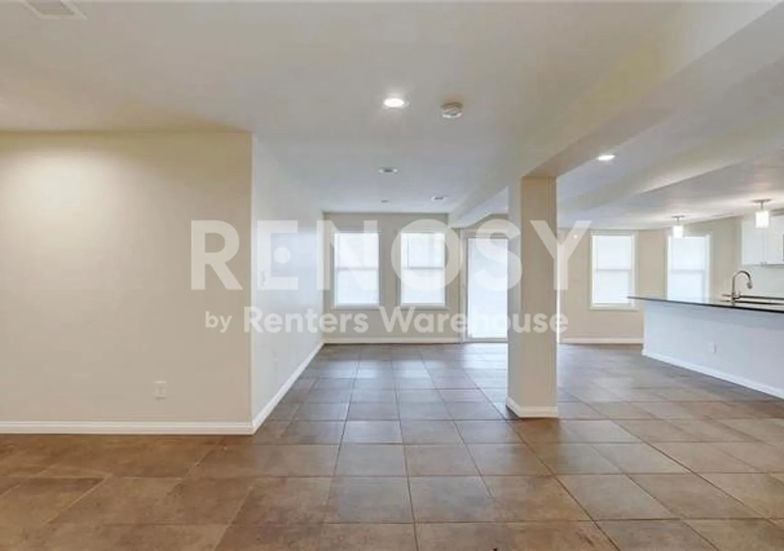 4 Bedroom/ 3 Bath Home Near KU MED — Photo 4